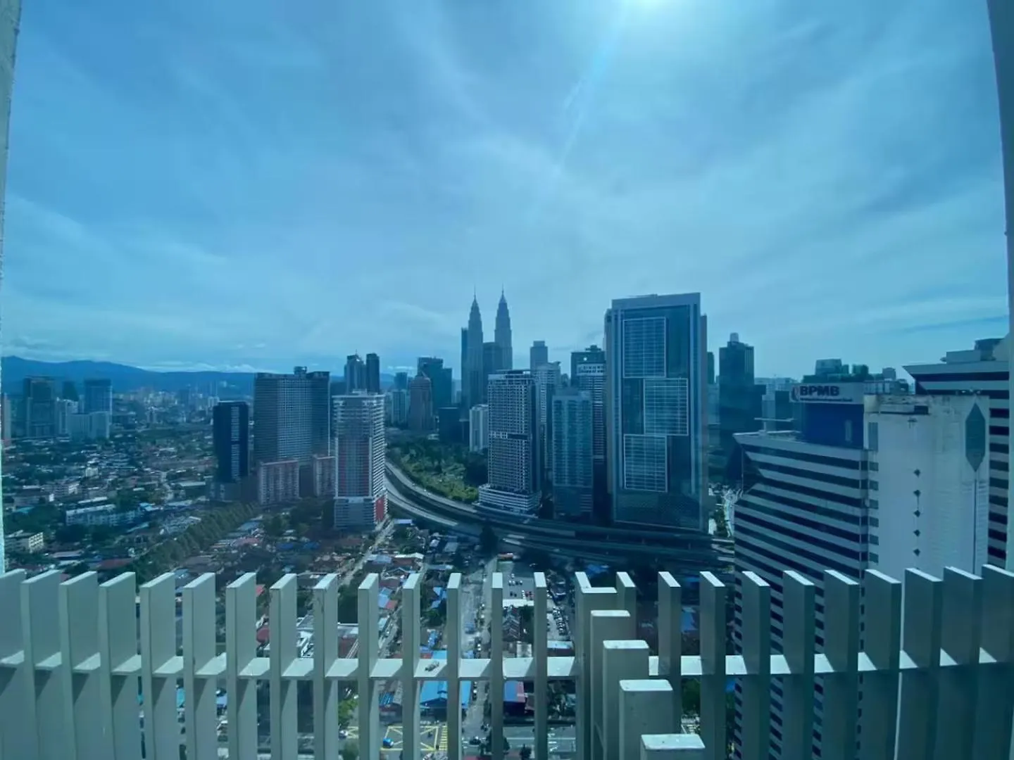 The Colony & Luxe Kuala Lumpur With Skypool By Cobnb